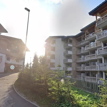 Апартаменти Avec Parking Et Animaux Admis - 4 Pers. - Fr-1-453-332